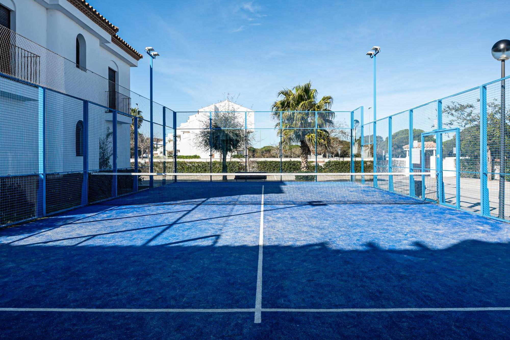 Apartamento Familiar Muy Soleado Cerca De La Playa Y Parking Incluido Chiclana de la Frontera Eksteriør billede