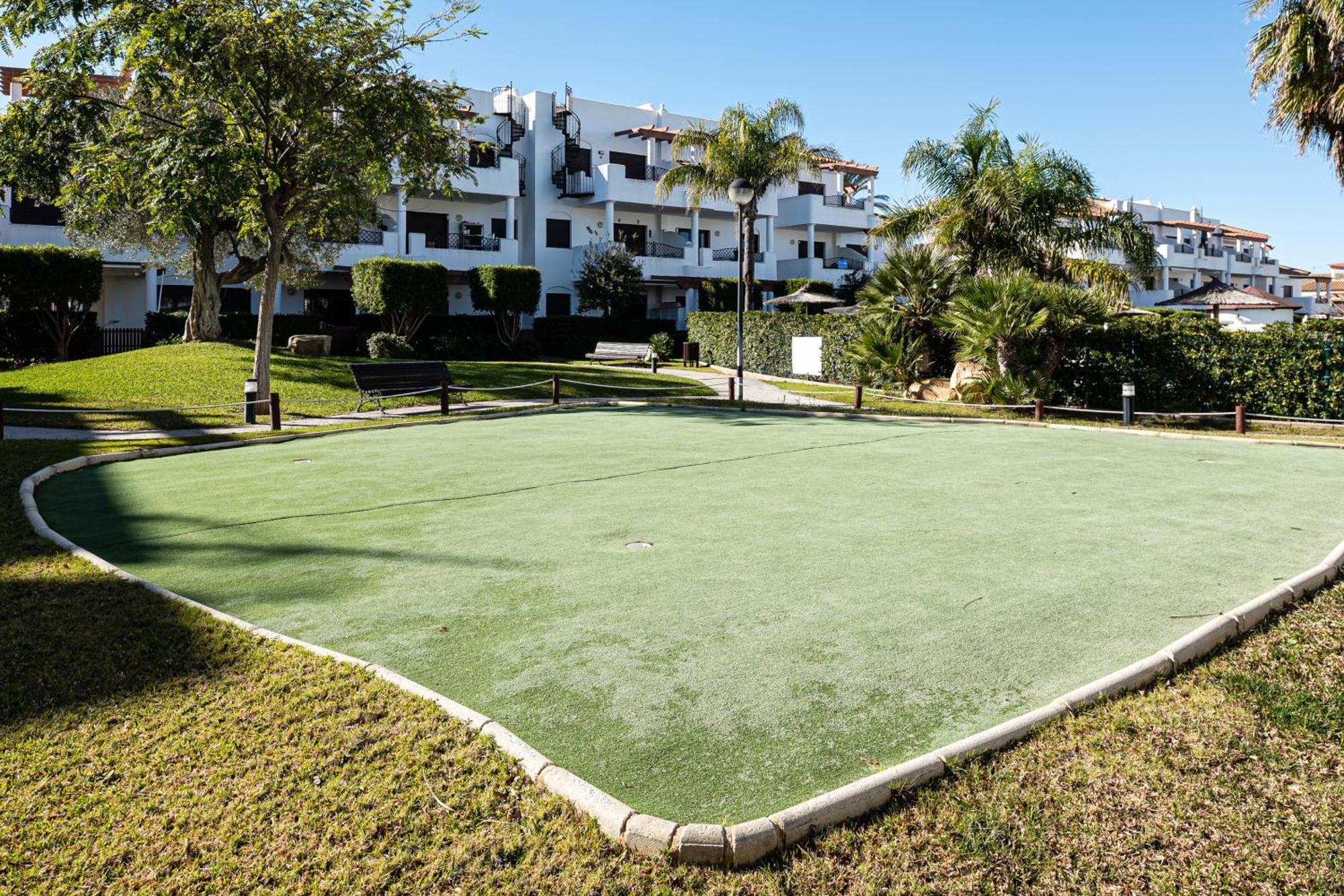 Apartamento Familiar Muy Soleado Cerca De La Playa Y Parking Incluido Chiclana de la Frontera Eksteriør billede